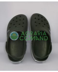 Zoccoli Stocker forati verde oliva mis.37